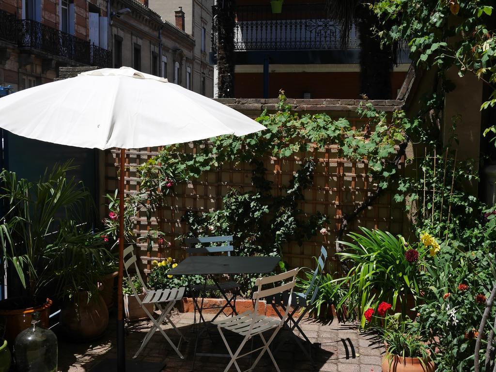 Les Loges Des Chalets Toulouse Exterior foto